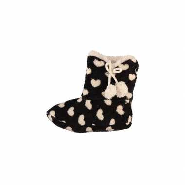 Zwarte meisjes sloffen