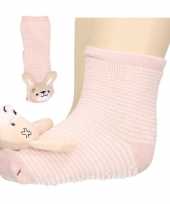 Roze slofsokken baby met konijntje